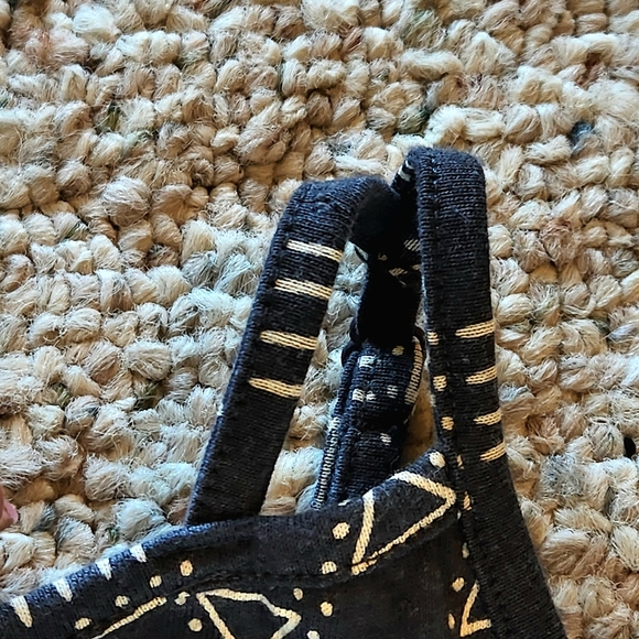 Cat & Jack sharkbite hem dress Size 10/12 Grey geometric patten - Picture 4 of 10